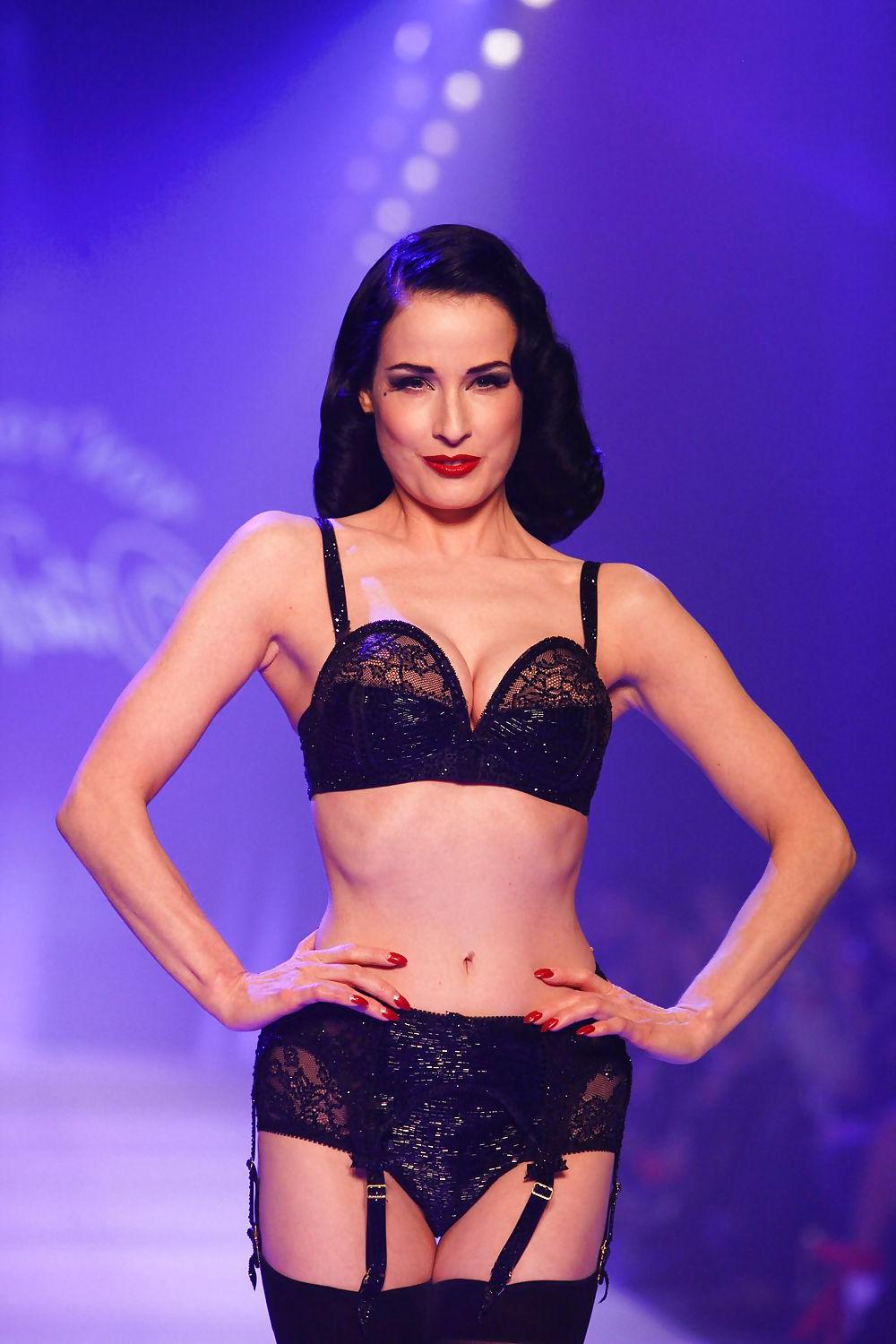 19P Dita van teese 3