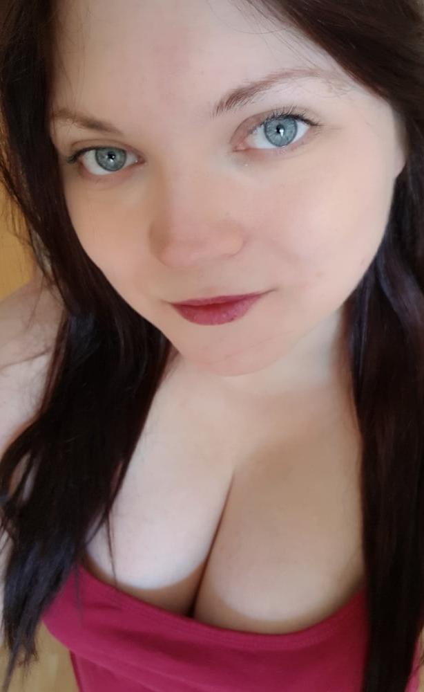 25P Geiles german BBW Teen Maria RiesneEuter und dicker Arsch