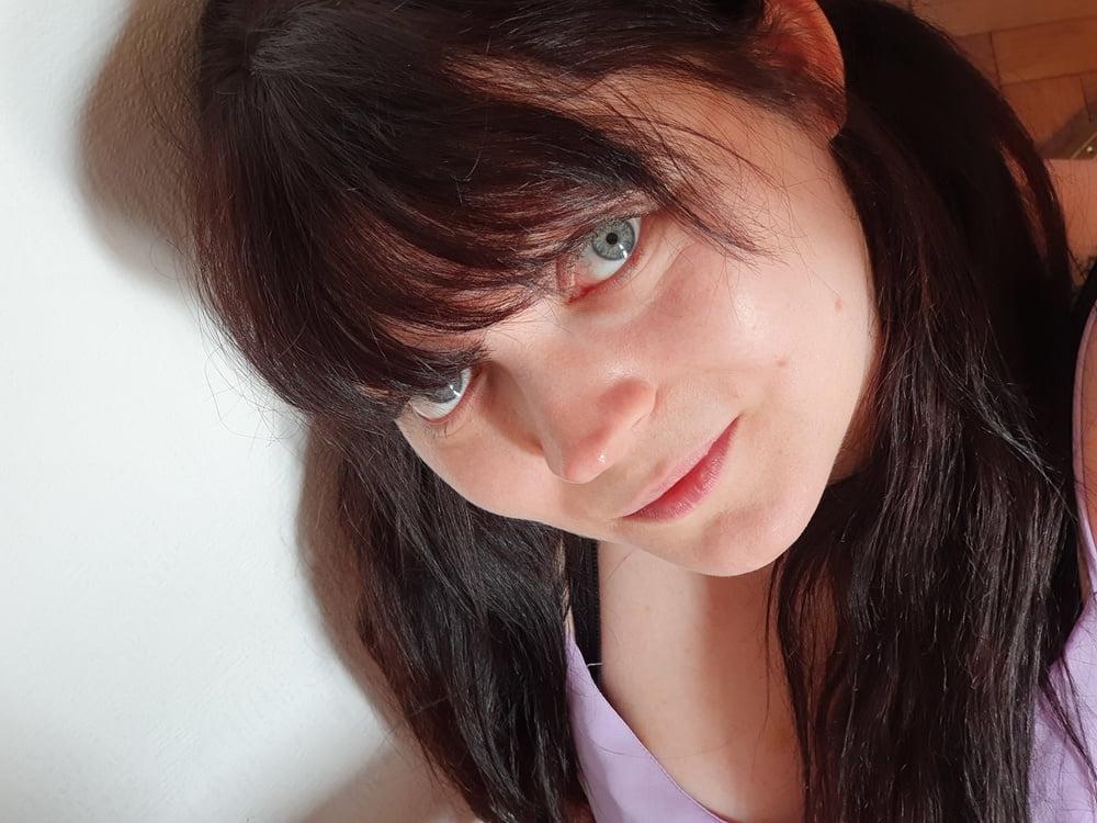 25P Geiles german BBW Teen Maria RiesneEuter und dicker Arsch