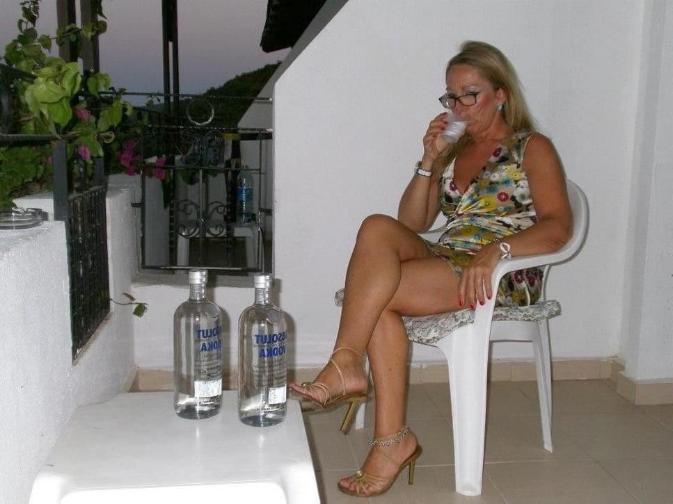 25P A Drink with Granny 2