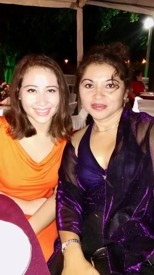 25P mom and daughter