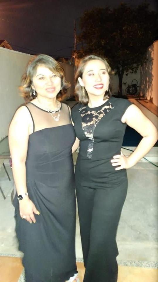 25P mom and daughter