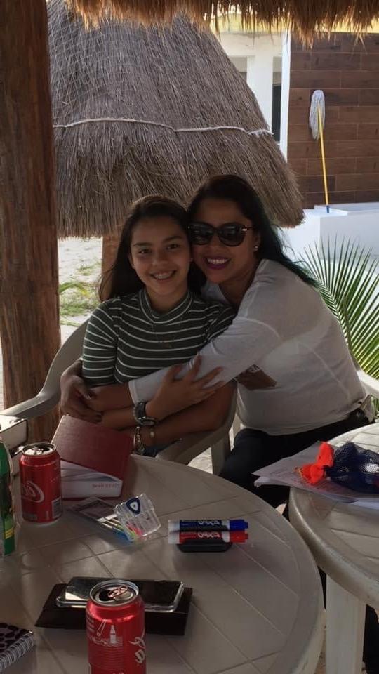 25P mom and daughter