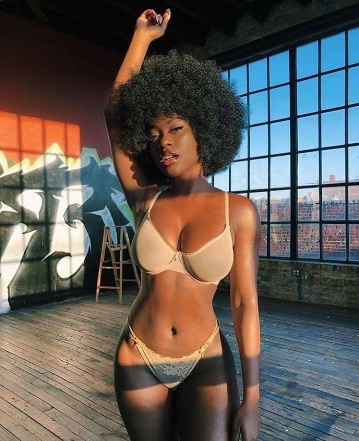 25P Beautiful Black And Ebony Women vol. 1