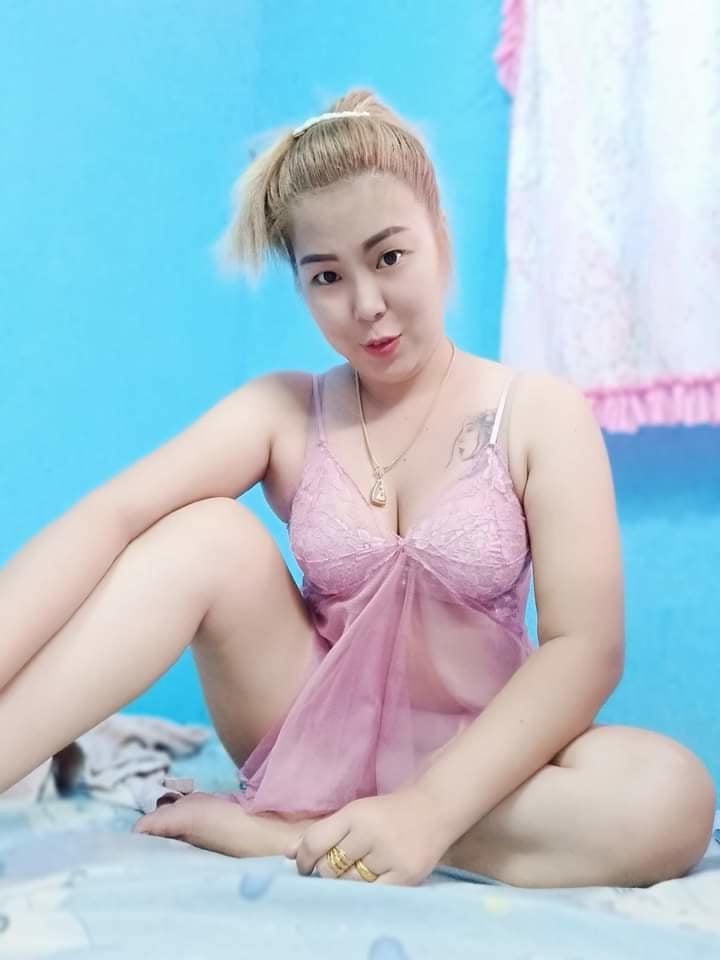 25P Janda montok, Tebal, Tetek besar