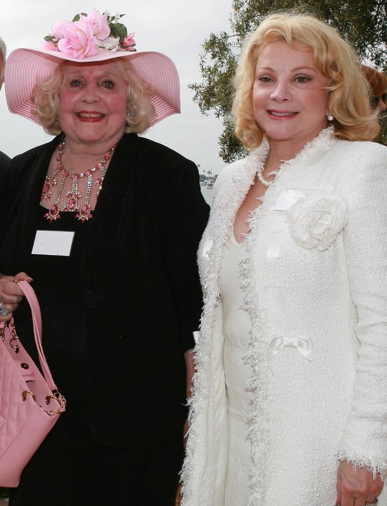 22P Granny duo. Which 1 loves 2 rim young men?
