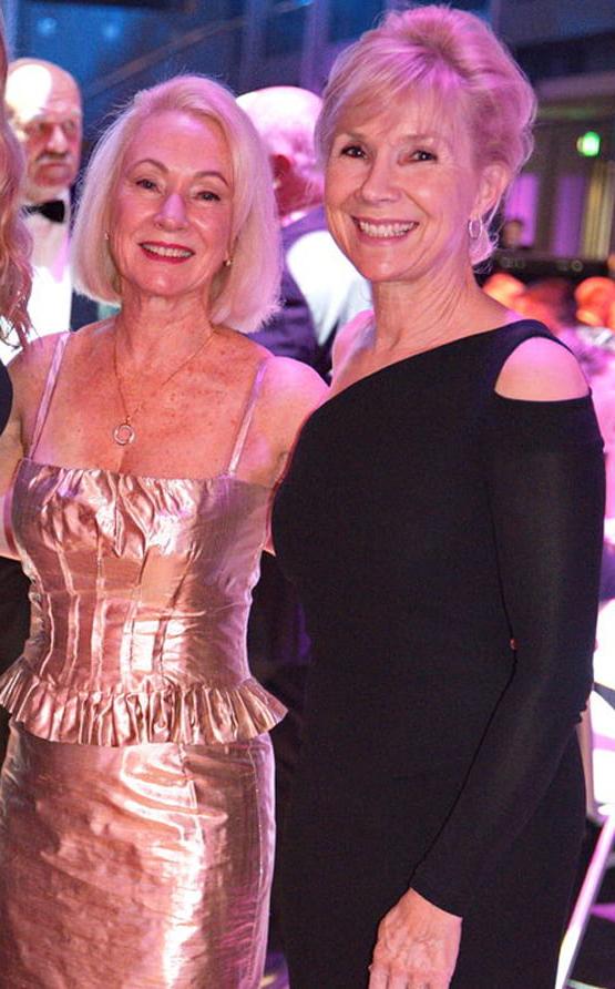 22P Granny duo. Which 1 loves 2 rim young men?