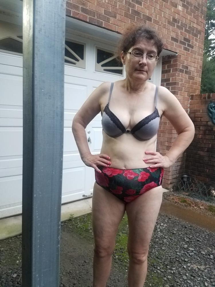 20P Granny Lingerie 12