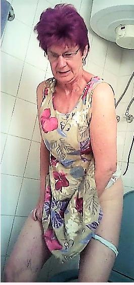 25P granny privat mix 3