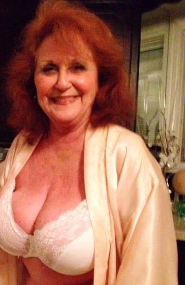 22P amazing  85 year old granny