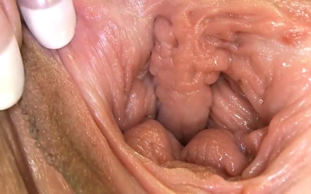 25P open Vagina 2