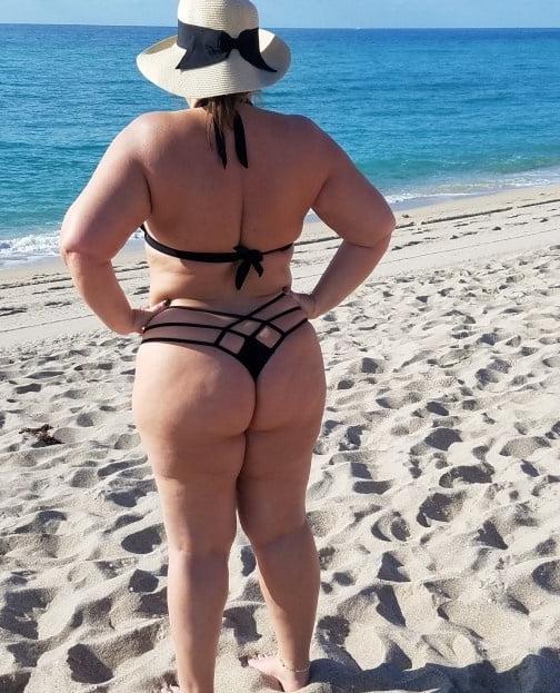 25P Matures, amatures, curvy, and bbw at beach 3