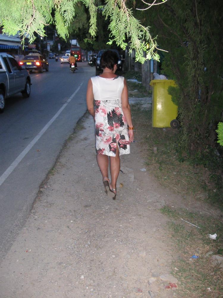13P Russian street whore