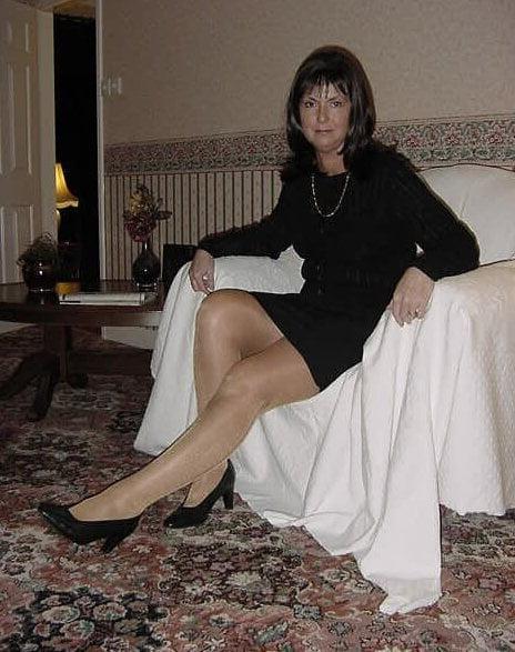 25P CLOTHED 43