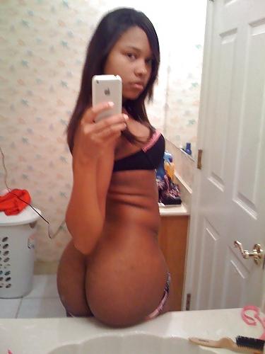 25P Self shot ebony college girls 6