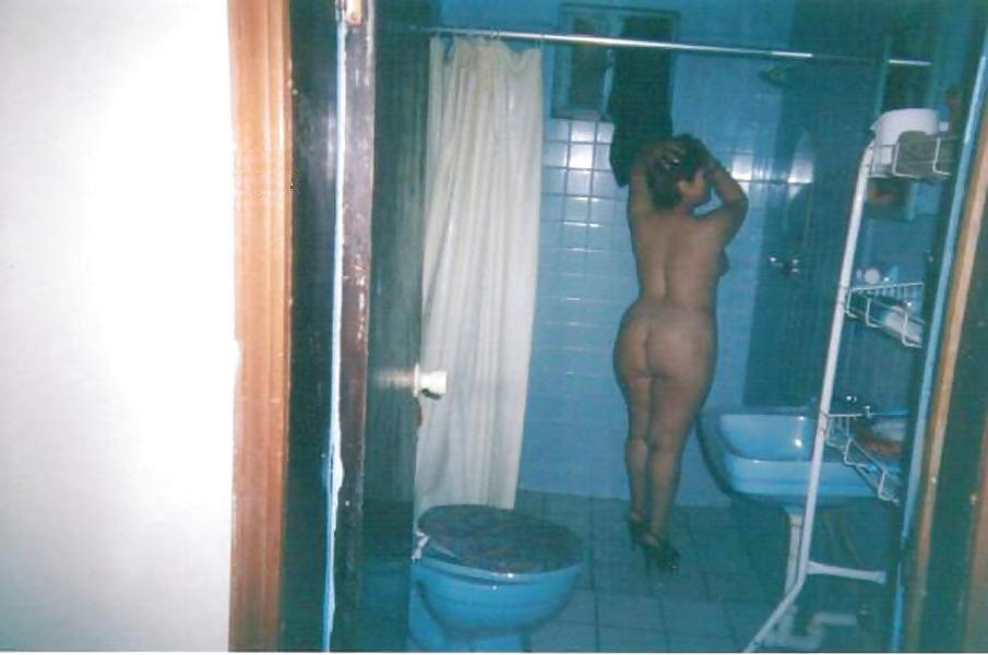 15P Matures voyeur