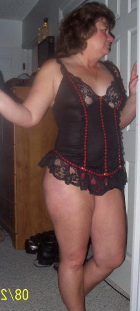 25P milf , gilf, curvy and bbw in lingerie 4