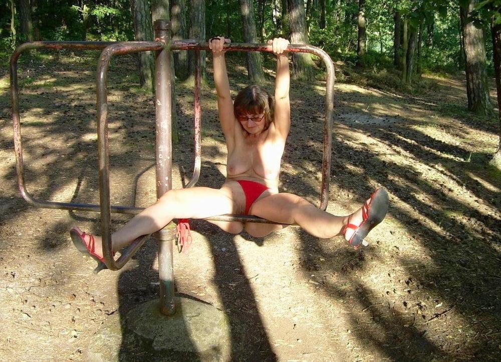 25P Sexy Granny Posing 2