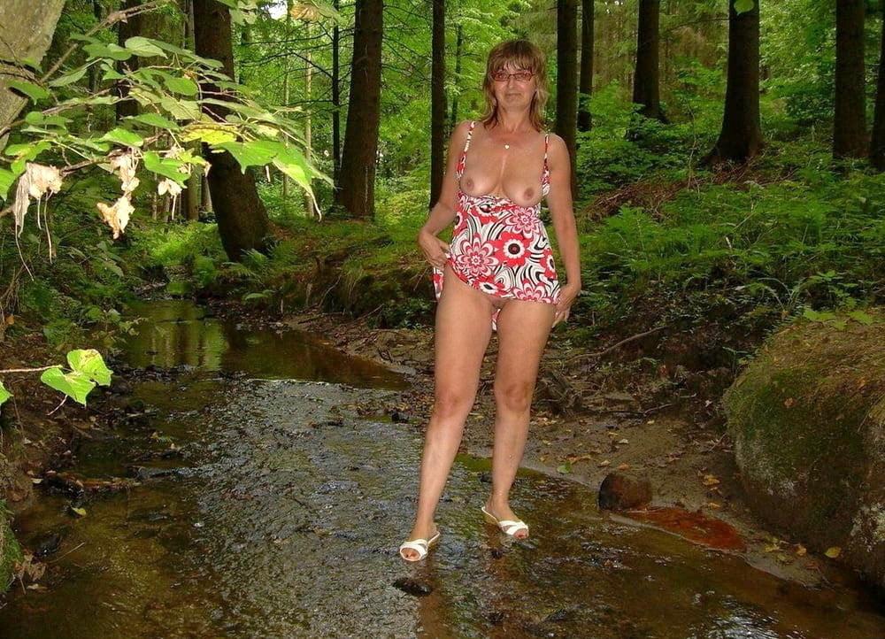 25P Sexy Granny Posing 2