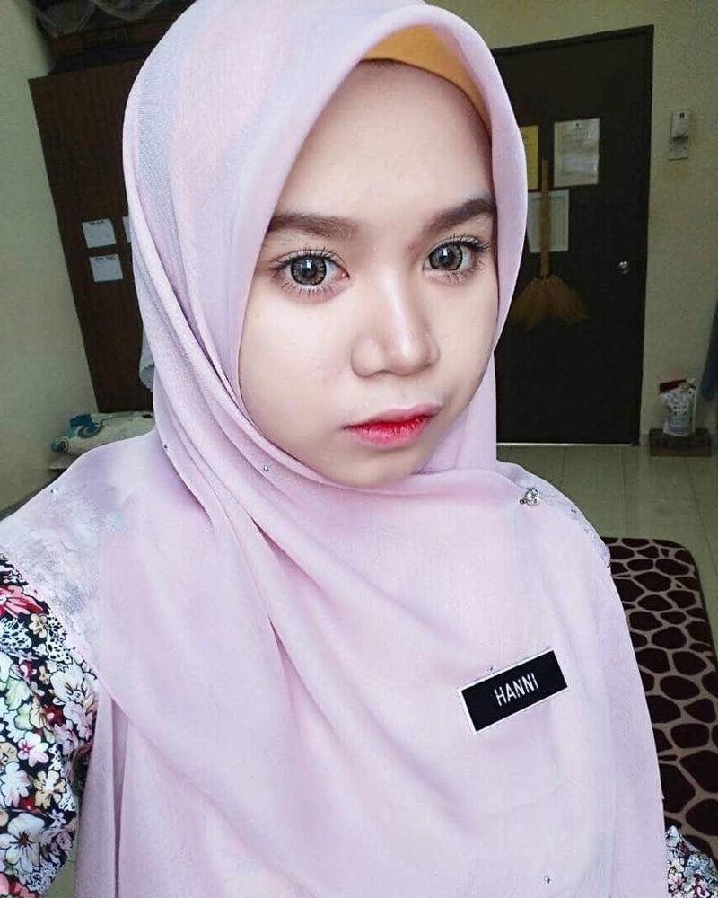 11P Awek melayu