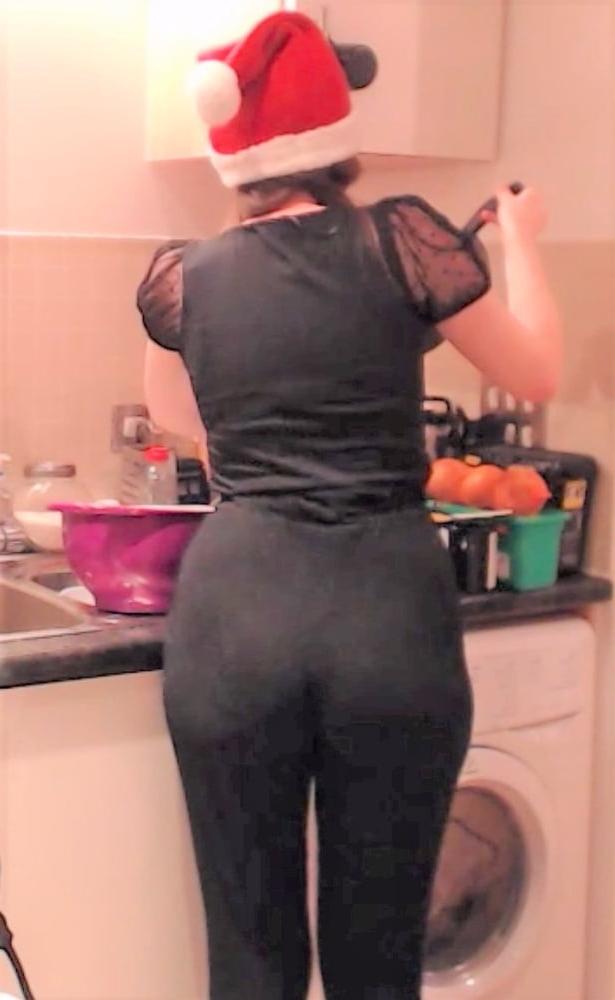 17P Girls Part 46. (Nice brunette butt special!)