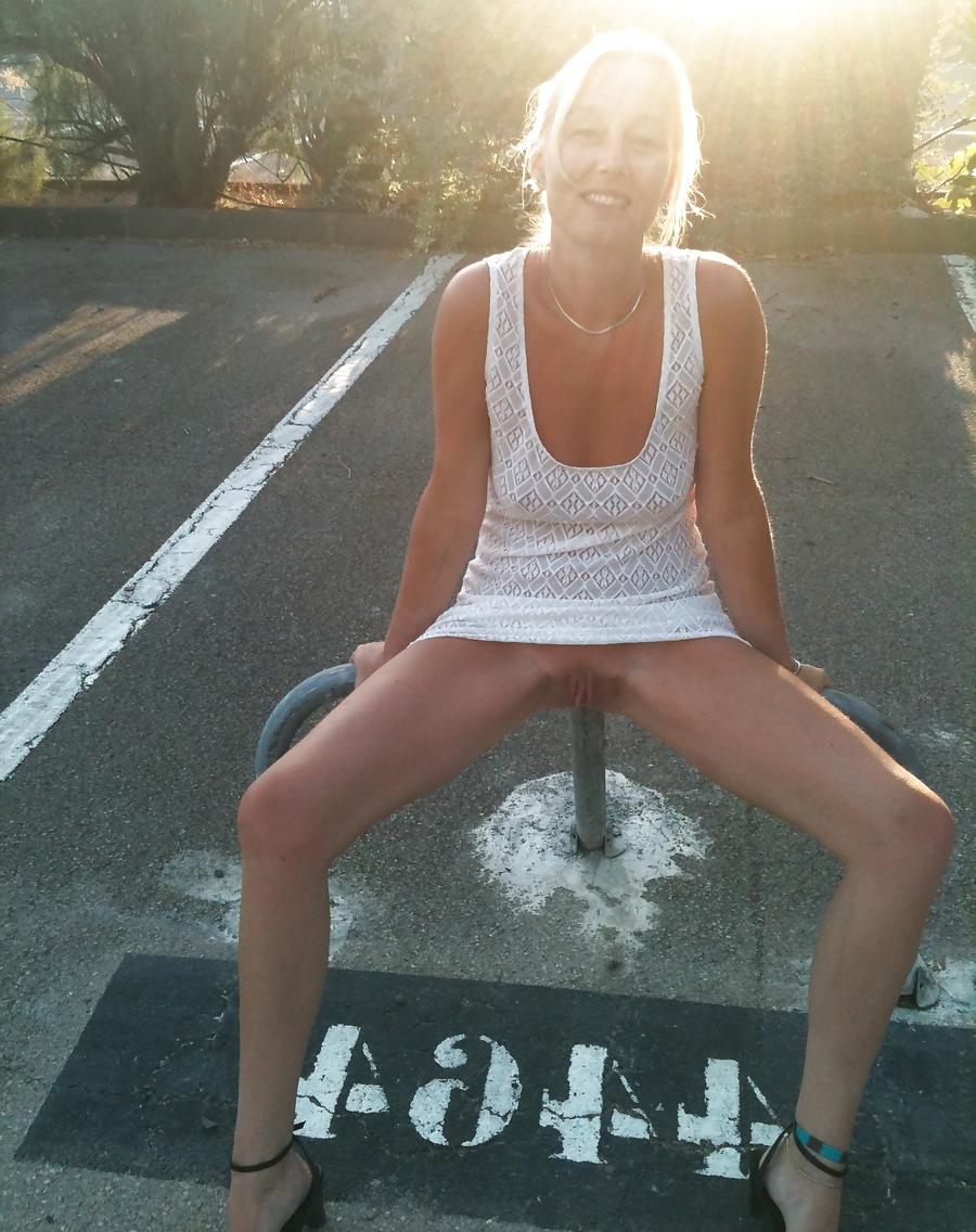 25P Nasty Mature Lady