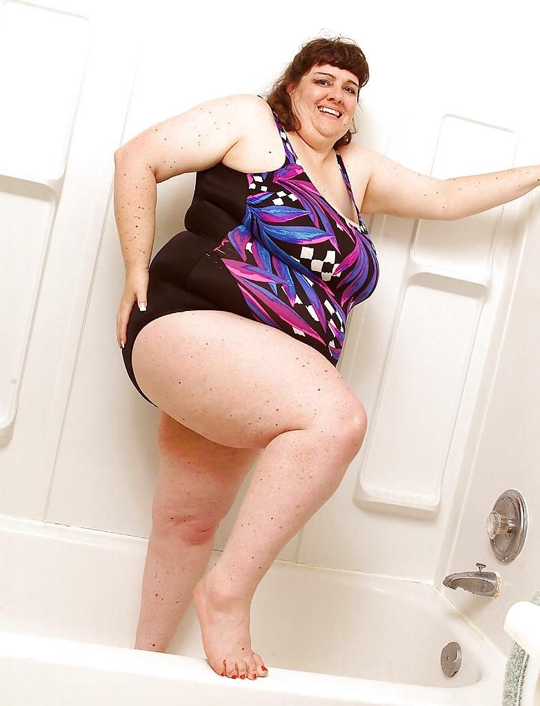 15P BBW in SWIMSUIT