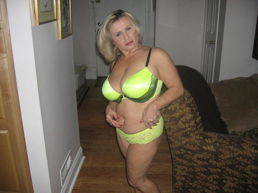 20P Granny Lingerie 11