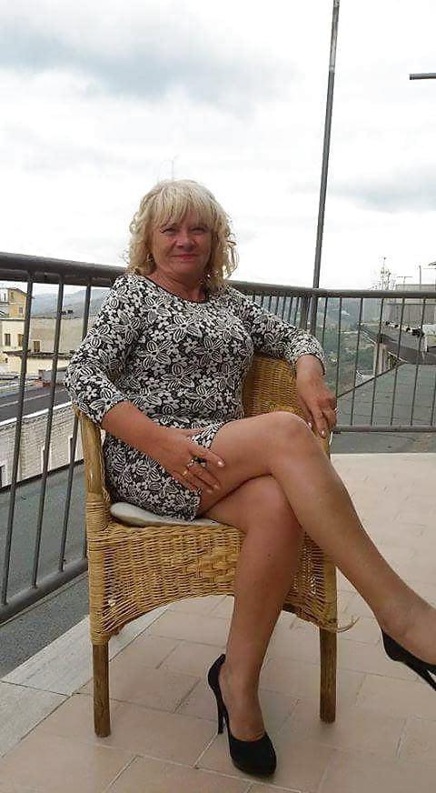 20P Granny Dressed 19