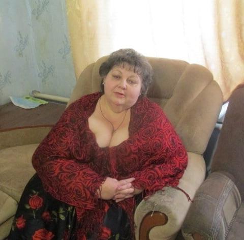 20P Granny Dressed 19