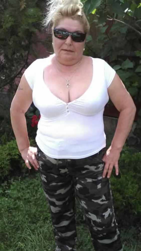20P Granny Dressed 19