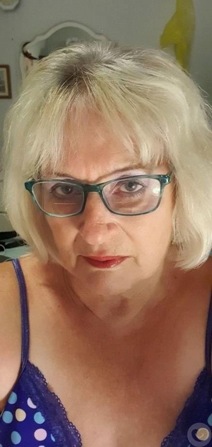 11P Granny Slut Pamela 76yo.. my next yummy hot fuck!