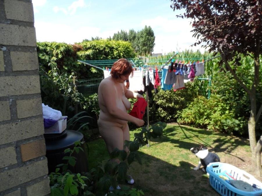 16P Bbw mix 1198 (In the garden)