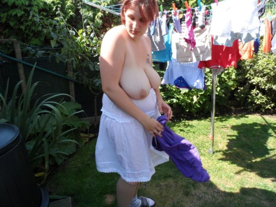 16P Bbw mix 1198 (In the garden)