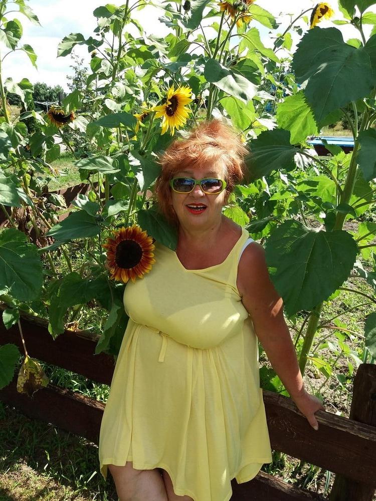 20P Granny - See Through 4