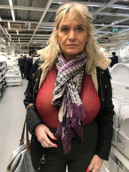 20P Granny - See Through 4
