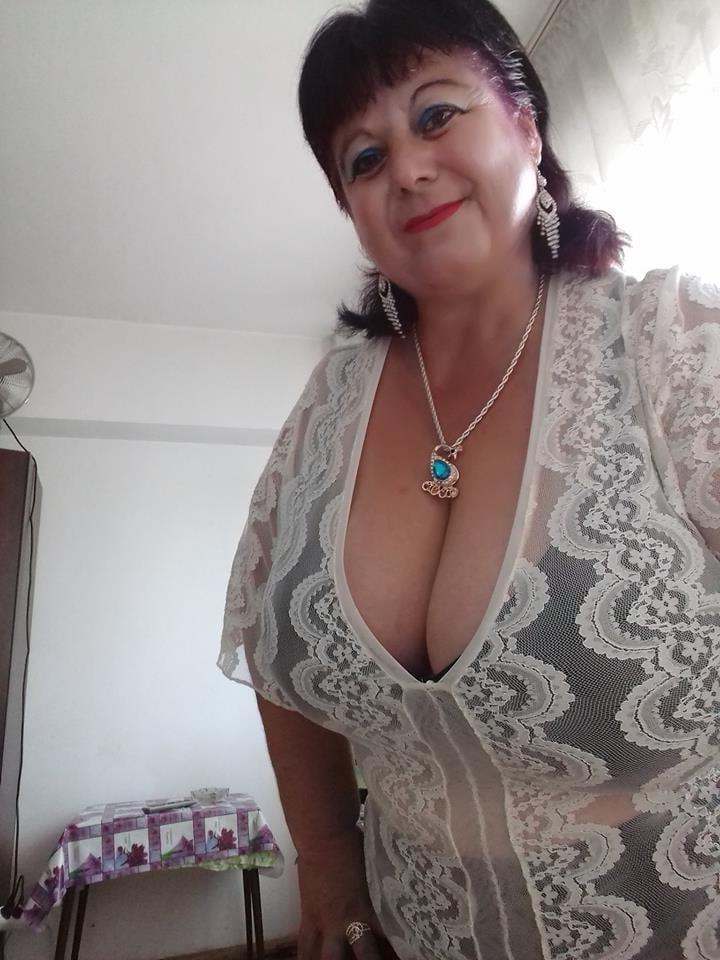 20P Granny - See Through 4
