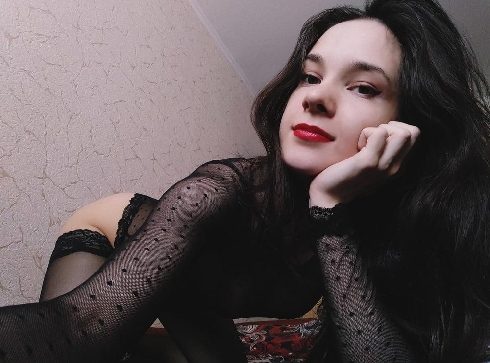 15P Russian social network Vkontakte 596625594