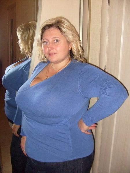 20P BBW - Mature - Clothed 5
