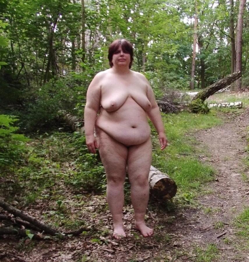 16P Bbw mix 1208 (In the wood)