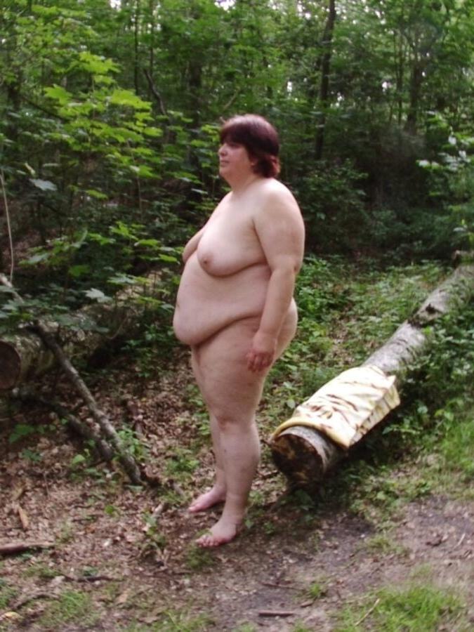 16P Bbw mix 1208 (In the wood)