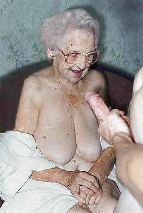 25P Granny Gallore 8