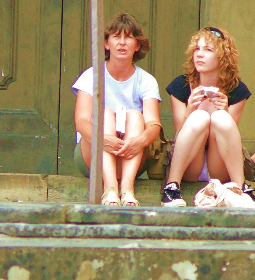 21P Mother and not her Daughter Upskirt Voyeur