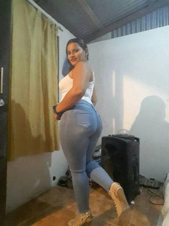 25P azucena diaz bbw culona vagina partida ass parte 2