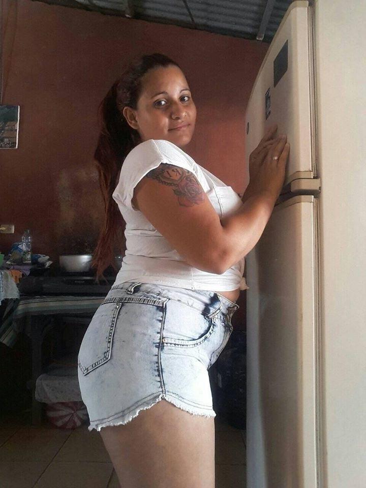25P azucena diaz bbw culona vagina partida ass parte 2