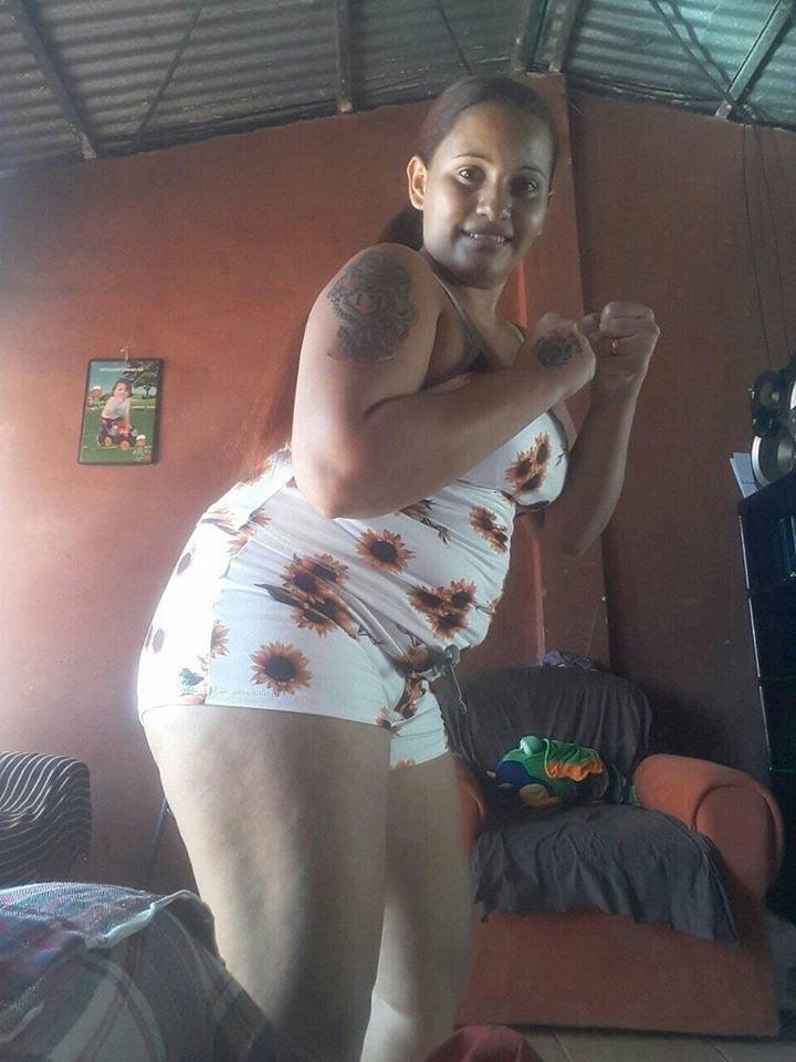 25P azucena diaz bbw culona vagina partida ass parte 2