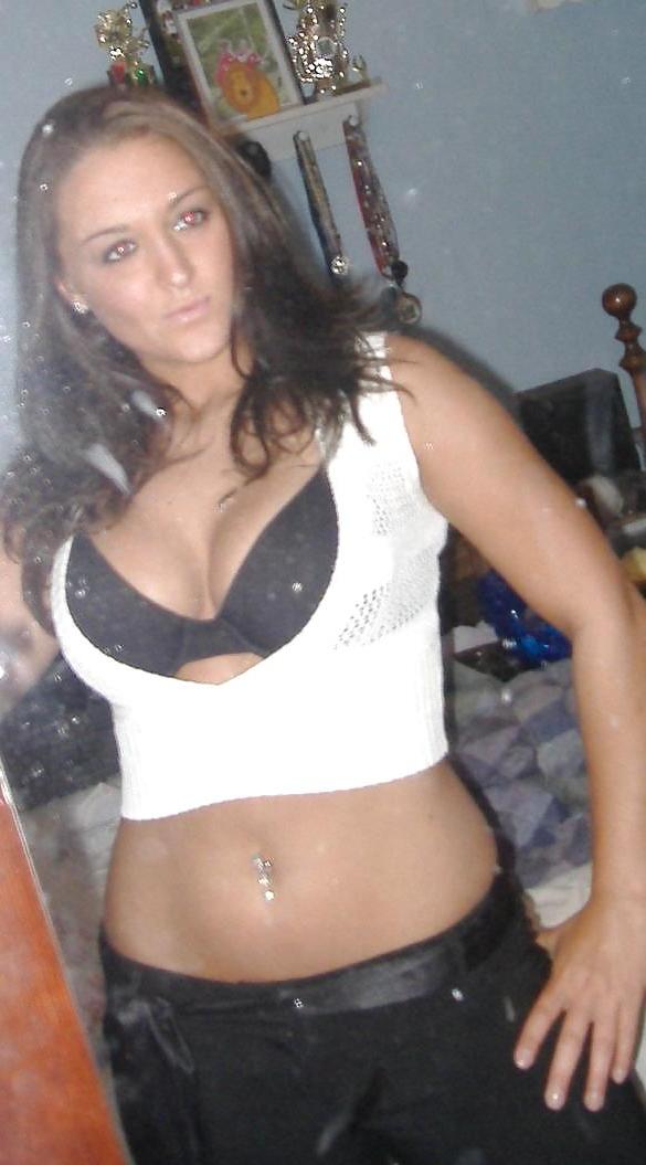 25P Sexy non nude girls