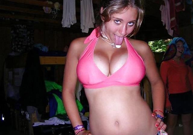 25P Sexy non nude girls