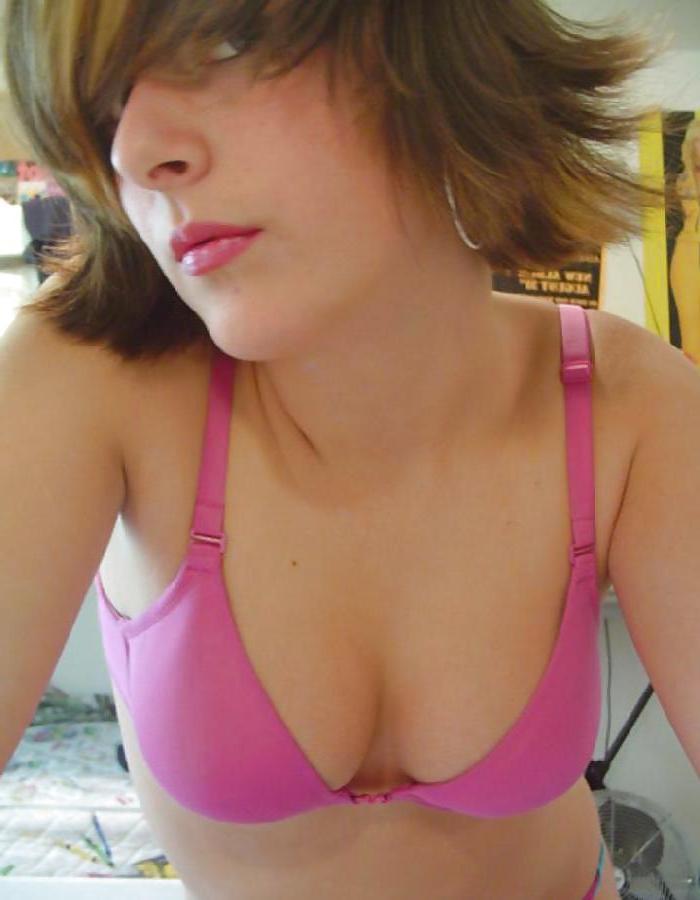 25P Sexy non nude girls
