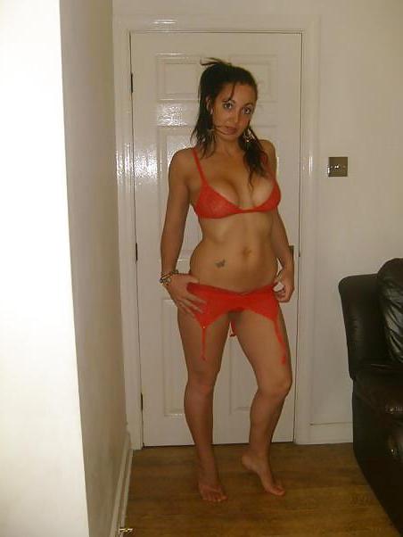 25P Sexy non nude girls